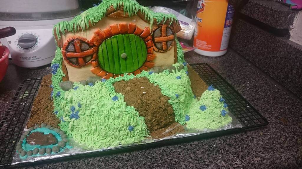 hobbitcake1.jpg